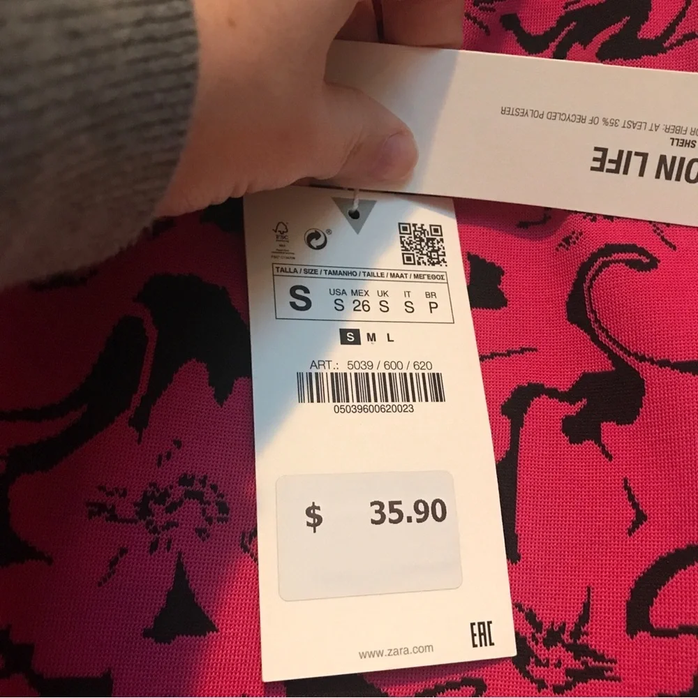 Zara NWT Women’s Pink and Black Floral Dress Size S - great for Valentine’s Day - Picture 9 of 10